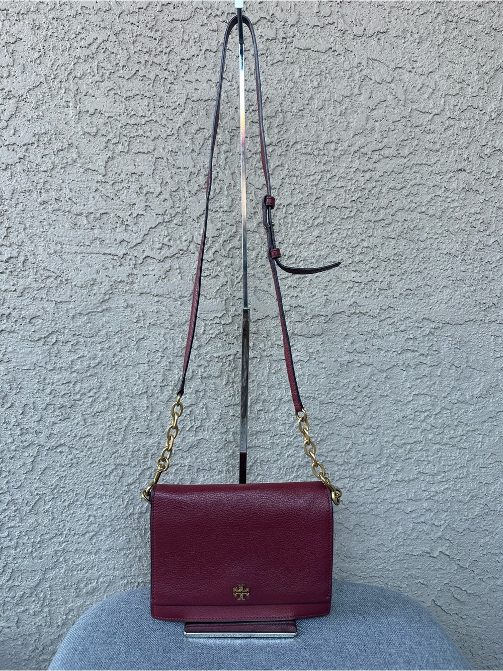 Tory Burch Leather Crossbody Bag in Merlot with Gold Chain